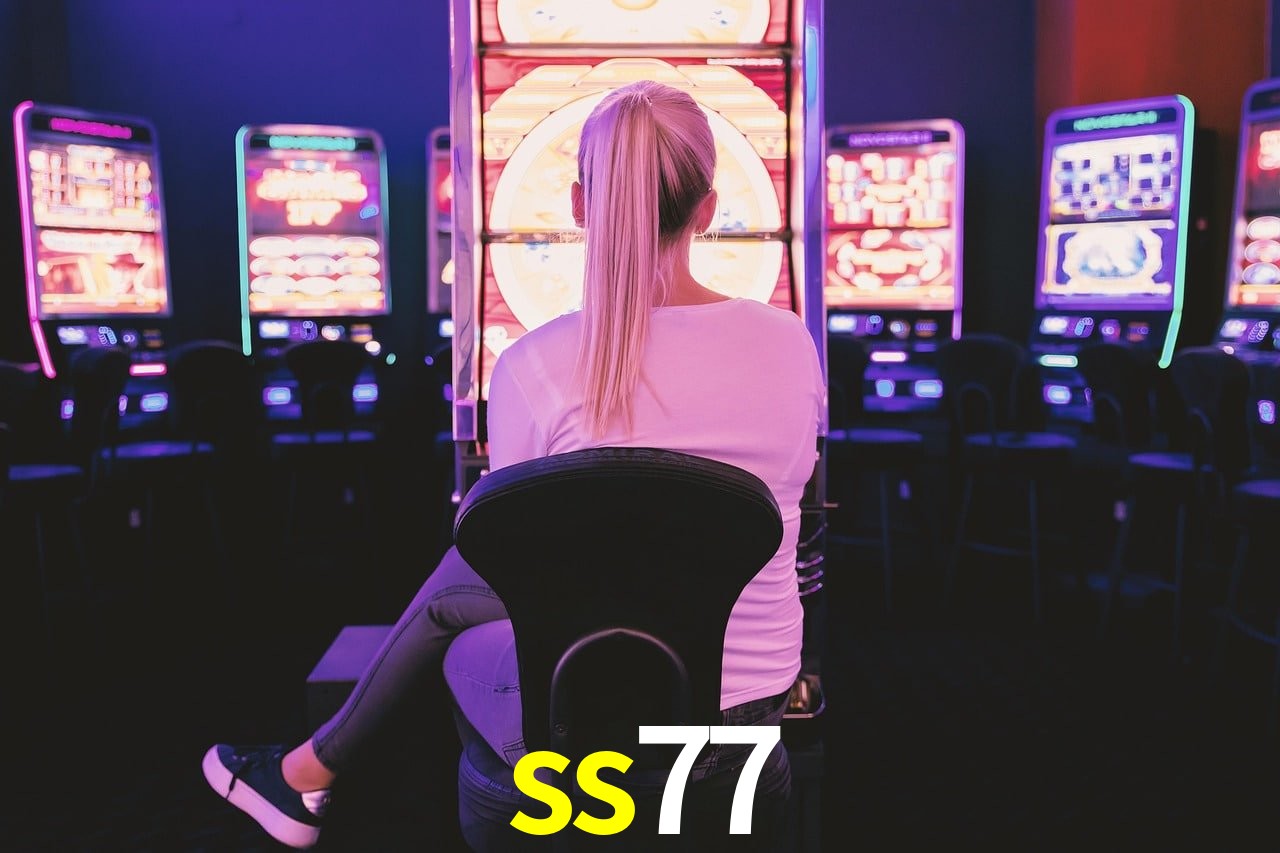 Bonus Features ss77